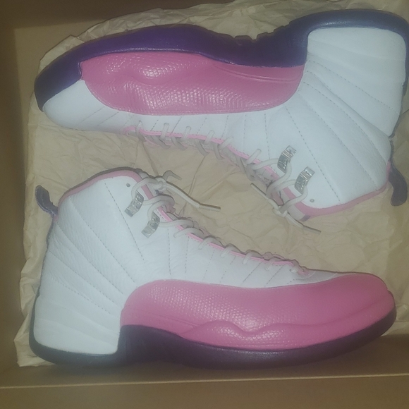 Custom jordan retro 12. Size 11. - Picture 7 of 9